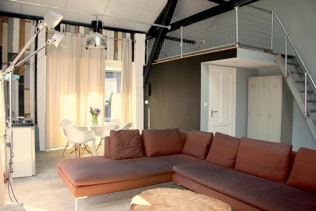 Апартаменти Paardenstal, Private House With Wifi And Free Parking For 1 Car Весп Екстер'єр фото